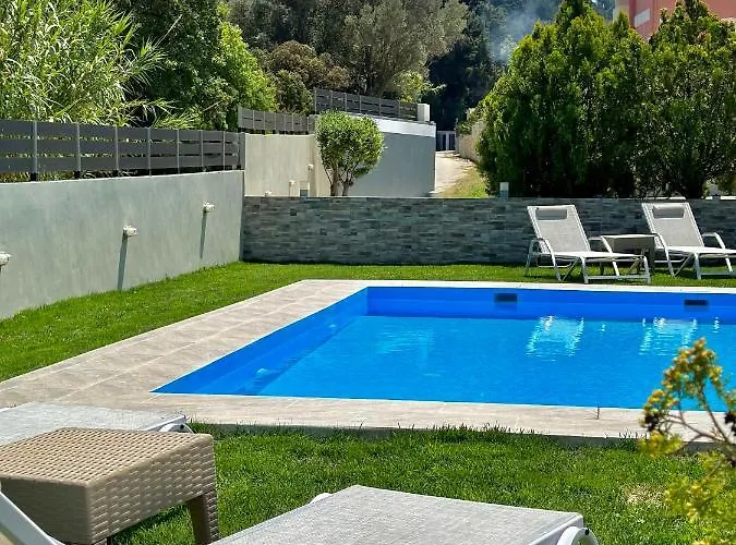 Villa Rose Ground Floor - Private Swimming Pool Garden