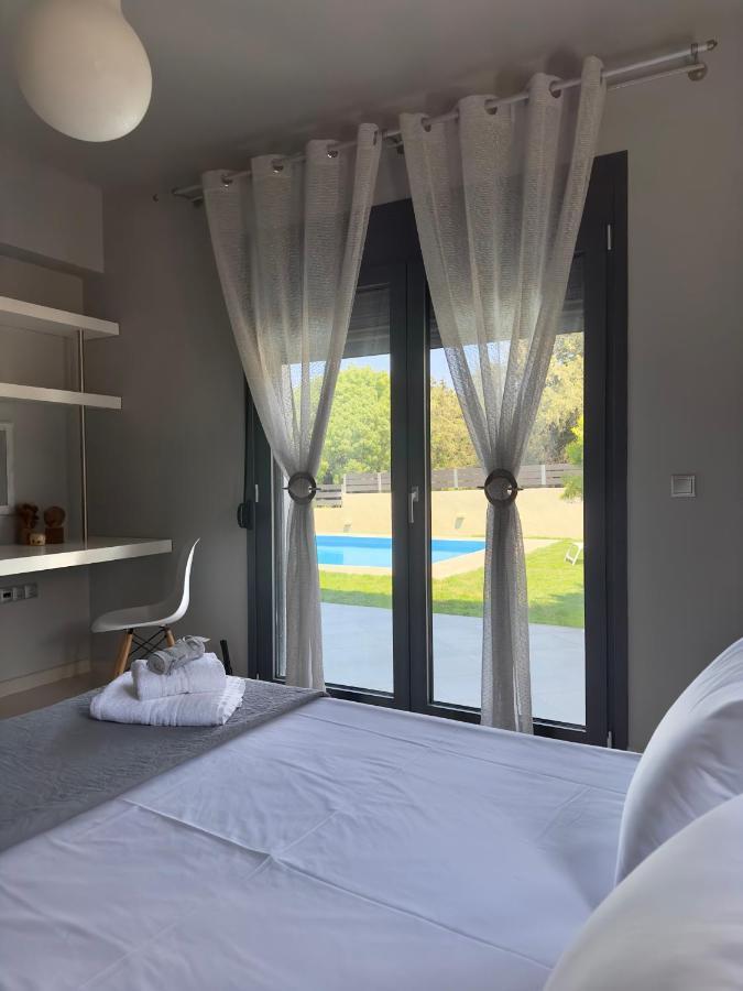 Rose Ground Floor - Private Swimming Pool Garden Vila *