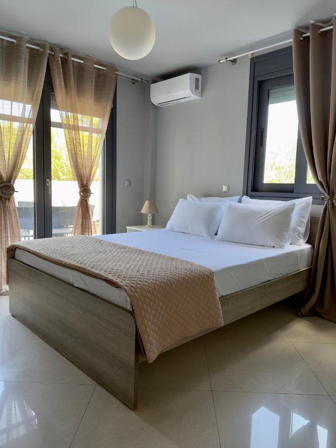 Rose Ground Floor - Private Swimming Pool Garden *
