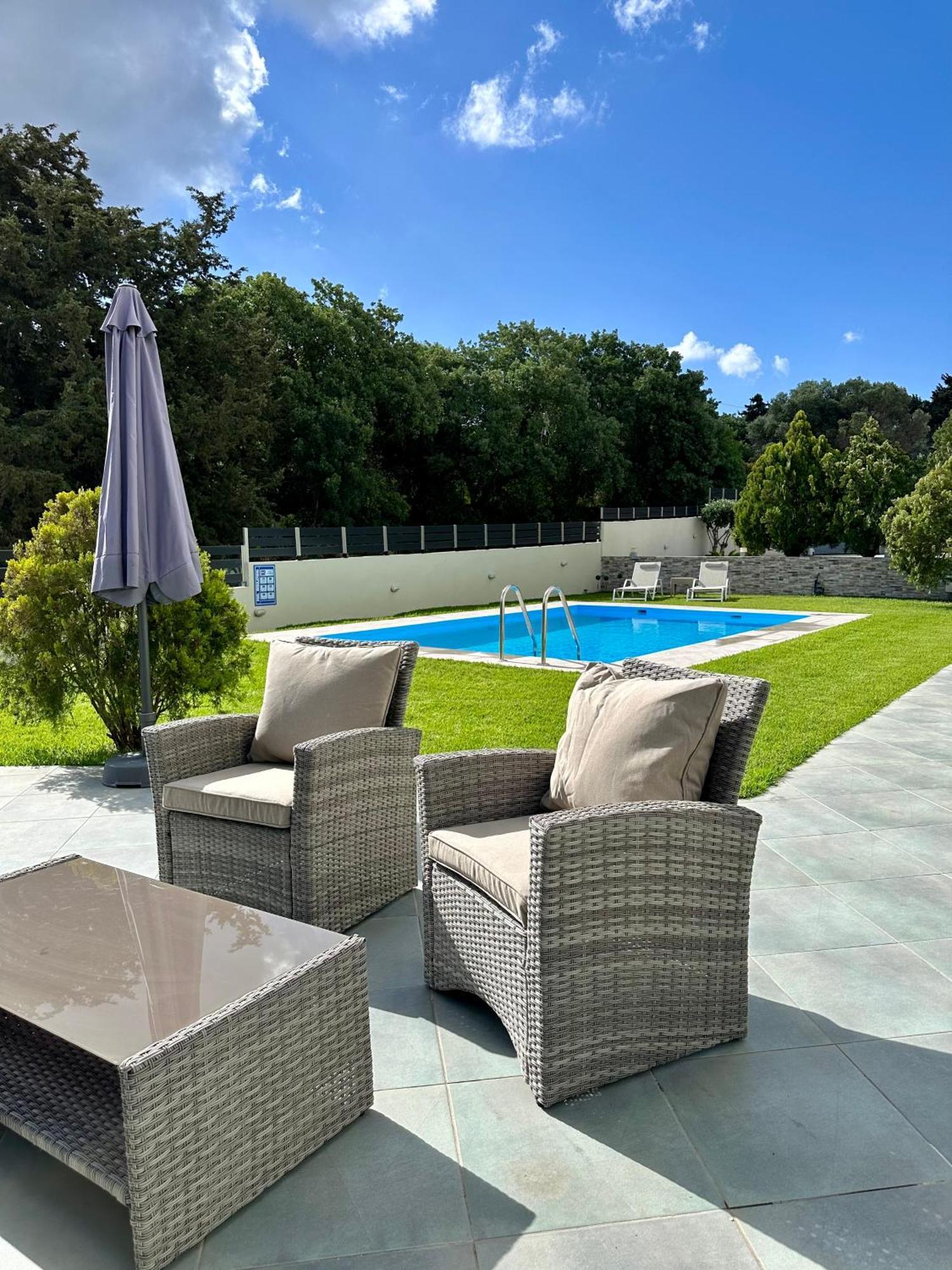 Vila Rose Ground Floor - Private Swimming Pool Garden